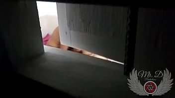 تشغيل عاهرات جميلات يأخذن كسهن من رجال مخمورين