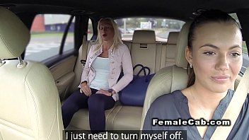 Play The hot taxi driver does xxx with a client