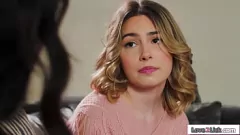 Jouer Amantes lesbiennes à la chatte poilue : Camryn et Jane Wilde dans une action intense en 69