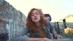 تشغيل وكيل عام مثير لزنجبيل نادلة الزنجبيل تصبح خشنة وخام في الخارج