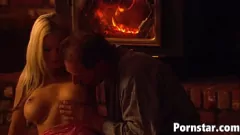 Reproduzir Pornstar de buceta raspada