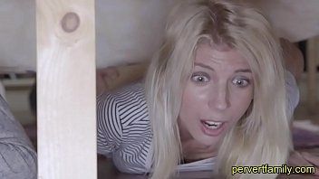 Riproduci Xnxx ha tormentato le donne in un cazzo nero con un grosso cazzo