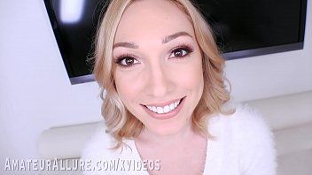 Riproduci Bionda sexy fa sesso hardcore come una nesexy
