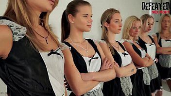 Reproduzir Um grupo de seis lésbicas loiras faz xxx