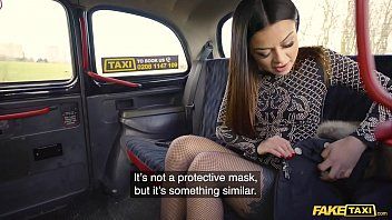 Reproducir Xnxx nuevo con una italiana penetrada duro por un taxista buscado por el coño