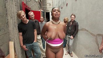 Reproduzir Futai com uma grande Tate negra africana